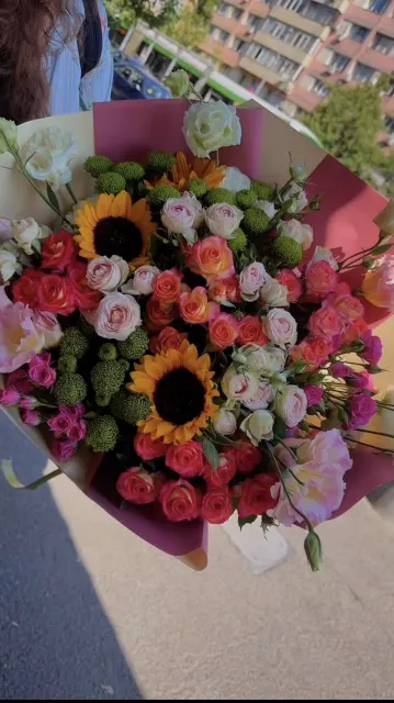 Aranjament floral Arogant Flowers 2